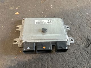 bontott NISSAN JUKE Motorvezérlő