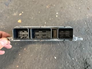 bontott NISSAN JUKE Motorvezérlő