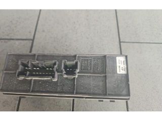 bontott NISSAN JUKE Ablakemelő Kapcsoló Négyes / Kettes