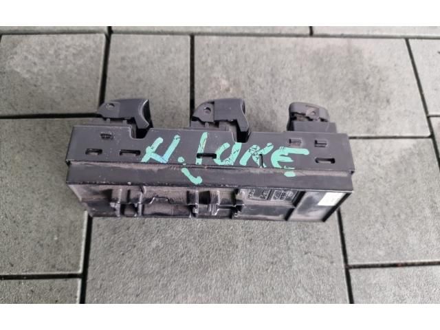 bontott NISSAN JUKE Ablakemelő Kapcsoló Négyes / Kettes