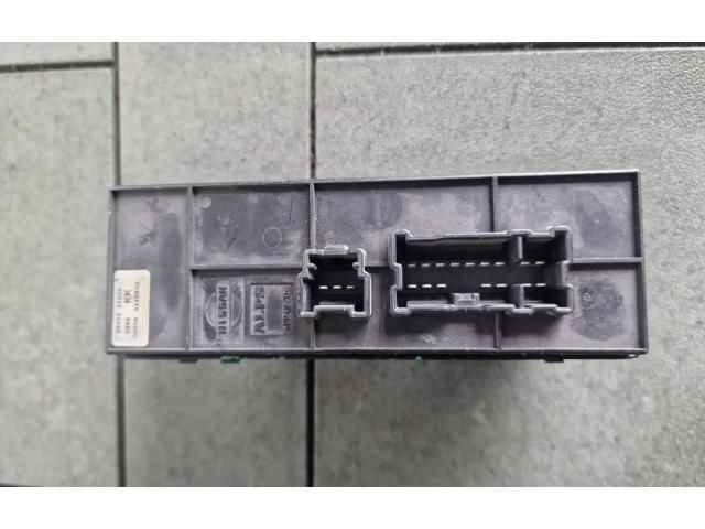 bontott NISSAN JUKE Ablakemelő Kapcsoló Négyes / Kettes