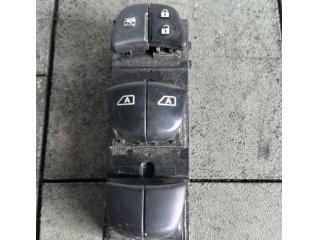 bontott NISSAN JUKE Ablakemelő Kapcsoló Négyes / Kettes