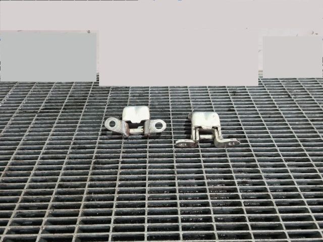 bontott NISSAN JUKE Ajtó Zsanér (Pozíciófüggetlen)