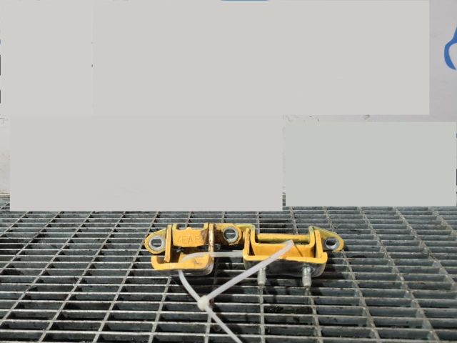 bontott NISSAN JUKE Ajtó Zsanér (Pozíciófüggetlen)