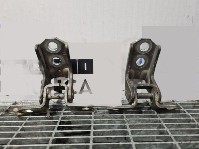 bontott NISSAN JUKE Ajtó Zsanér (Pozíciófüggetlen)