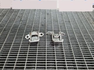 bontott NISSAN JUKE Ajtó Zsanér (Pozíciófüggetlen)