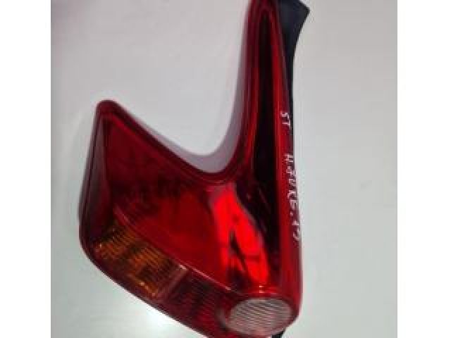 bontott NISSAN JUKE Bal Belső Hátsó Lámpa