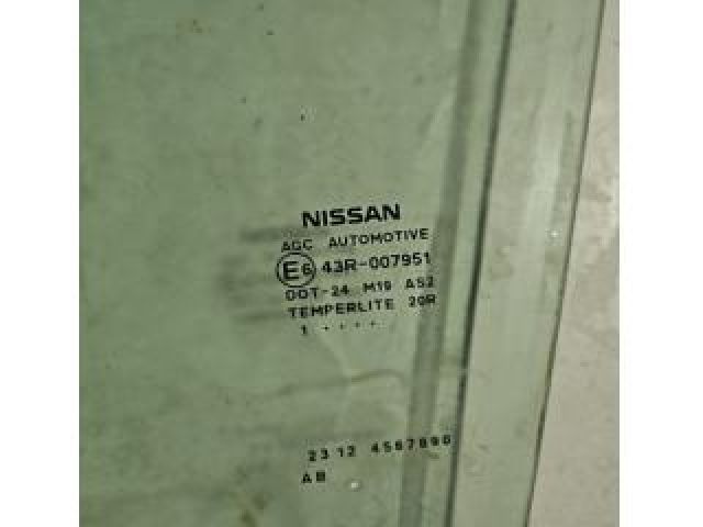 bontott NISSAN JUKE Bal első Ablak