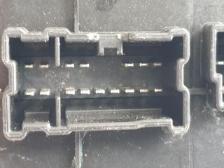 bontott NISSAN JUKE Bal első Ablakemelő Kapcsoló