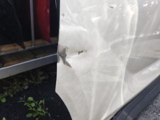 bontott NISSAN JUKE Bal első Ajtó (Üres lemez)