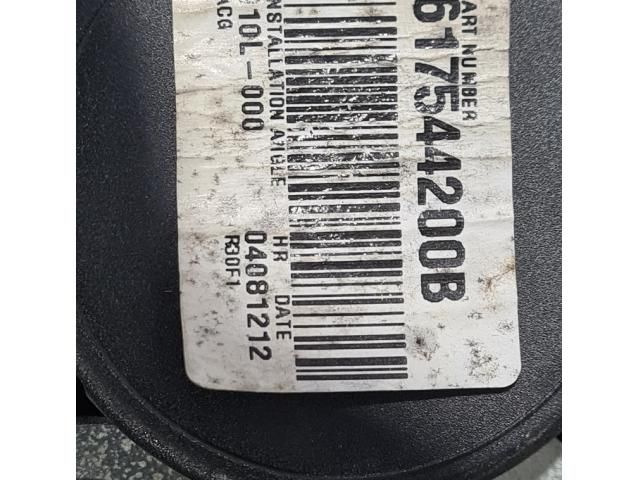 bontott NISSAN JUKE Bal első Biztonsági Öv