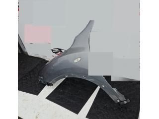 bontott NISSAN JUKE Bal első Sárvédő