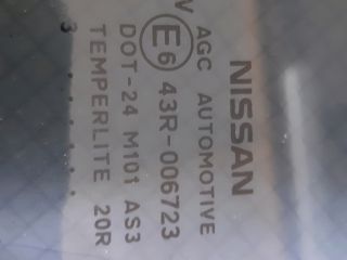 bontott NISSAN JUKE Bal hátsó Ablak