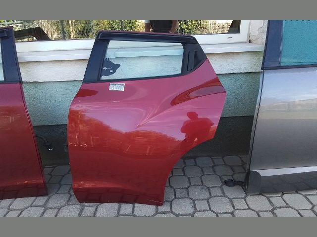 bontott NISSAN JUKE Bal hátsó Ablak