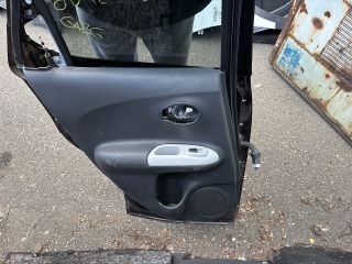bontott NISSAN JUKE Bal hátsó Ajtó (Részeivel)