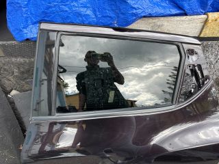 bontott NISSAN JUKE Bal hátsó Ajtó (Részeivel)