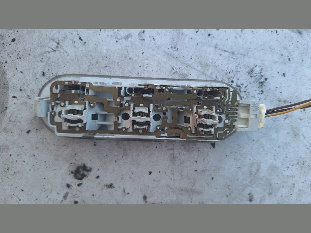 bontott NISSAN JUKE Beltér Világítás Hátsó