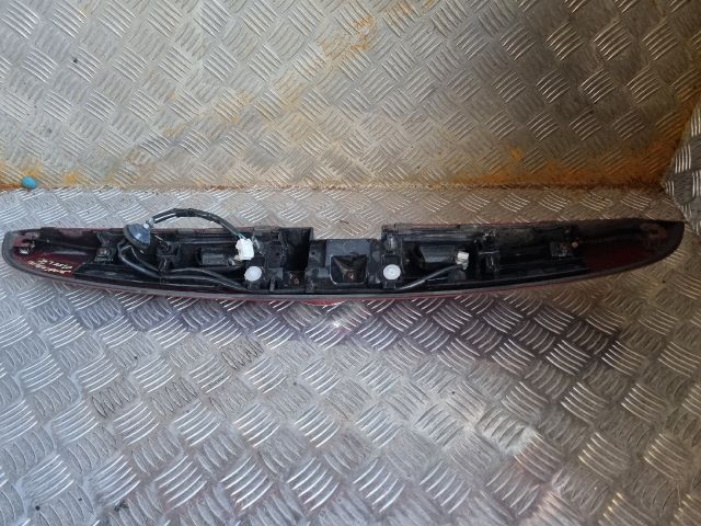 bontott NISSAN JUKE Csomagtérajtó Díszléc