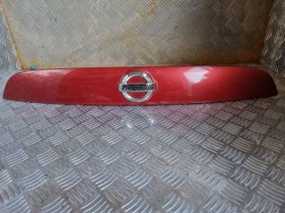 bontott NISSAN JUKE Csomagtérajtó Díszléc