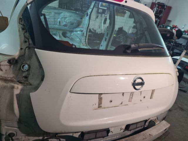 bontott NISSAN JUKE Csomagtérajtó (Részeivel)