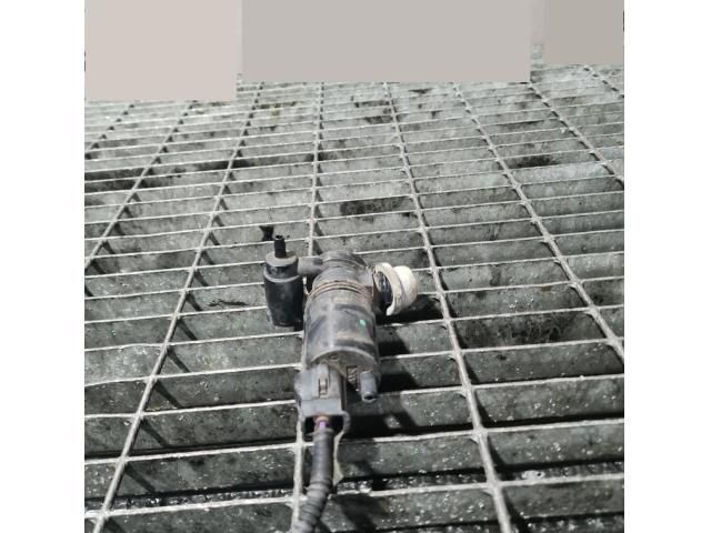 bontott NISSAN JUKE Első Ablakmosó Szivattyú