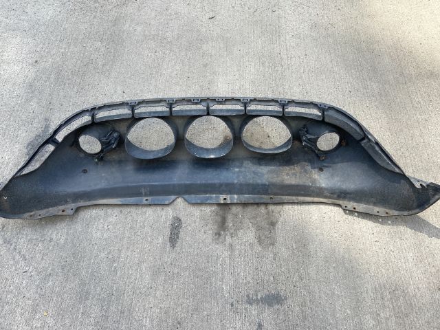 bontott NISSAN JUKE Első Lökhárító Alsó (Műanyag)