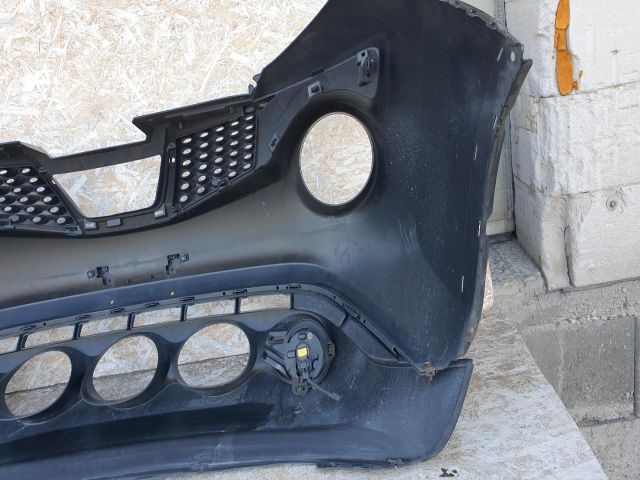 bontott NISSAN JUKE Első Lökhárító (Részeivel)