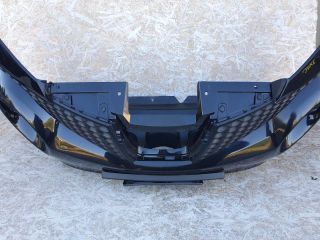 bontott NISSAN JUKE Első Lökhárító (Részeivel)