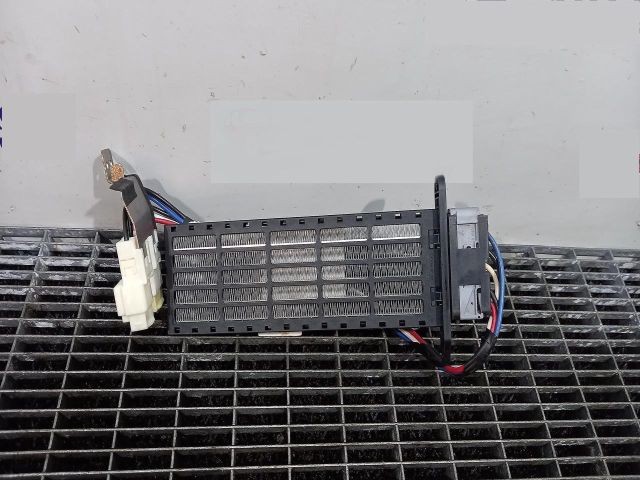 bontott NISSAN JUKE Fűtőradiátor