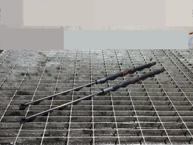 bontott NISSAN JUKE Gázrugós Kitámasztó Teleszkóp Csomagtérajtó (Pozíciófüggetlen)