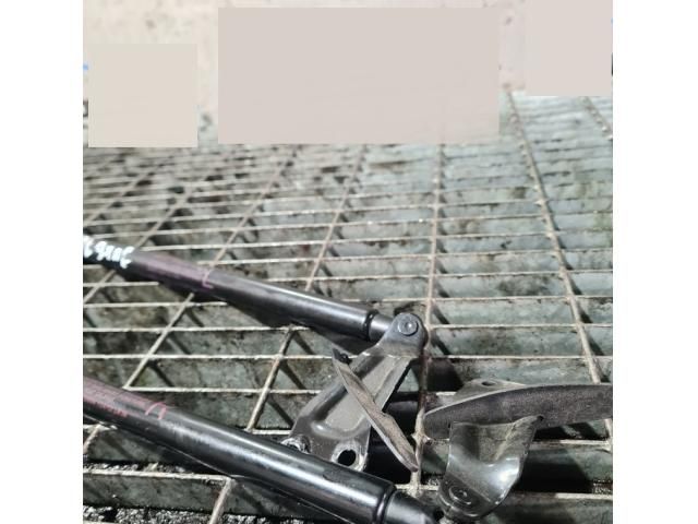 bontott NISSAN JUKE Gázrugós Kitámasztó Teleszkóp Csomagtérajtó (Pozíciófüggetlen)