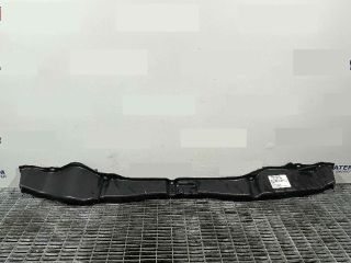 bontott NISSAN JUKE Hátsó középső Lökhárító Tartó (Műanyag)