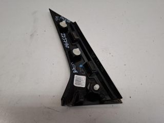 bontott NISSAN JUKE Hátsó Szélvédő Díszléc