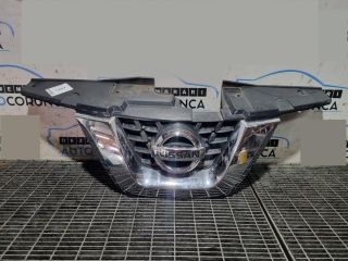 bontott NISSAN JUKE Hűtőrács