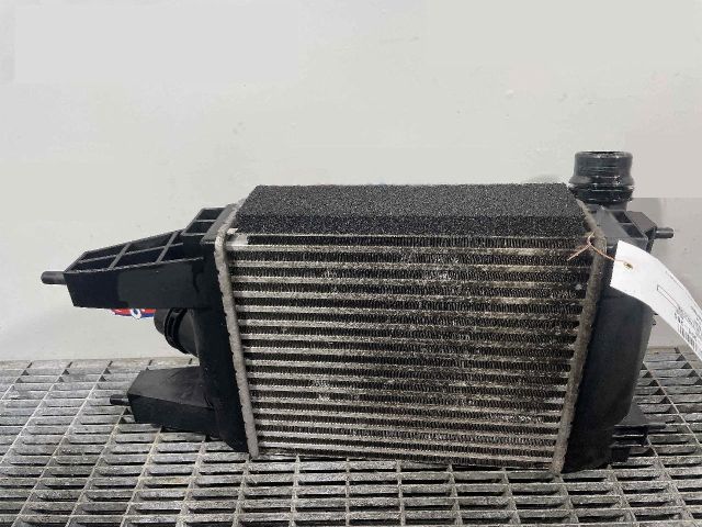 bontott NISSAN JUKE Intercooler