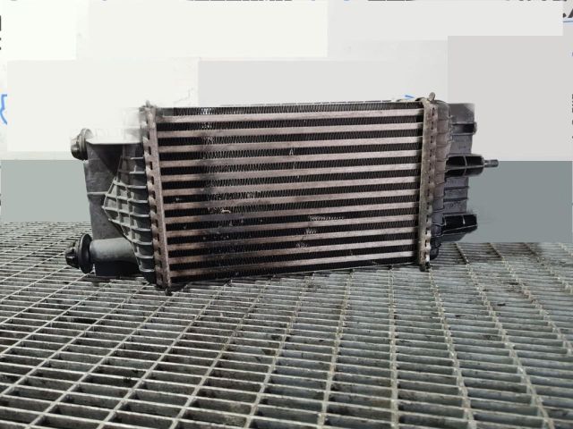 bontott NISSAN JUKE Intercooler