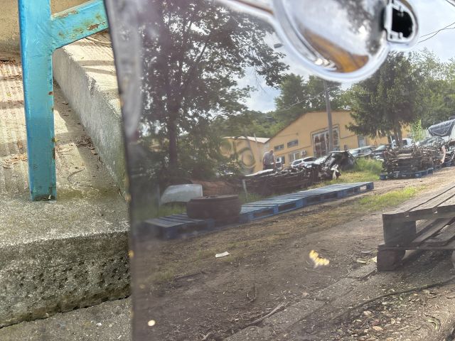 bontott NISSAN JUKE Jobb első Ajtó (Részeivel)