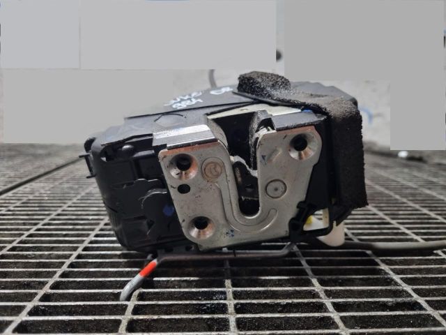 bontott NISSAN JUKE Jobb első Ajtózár