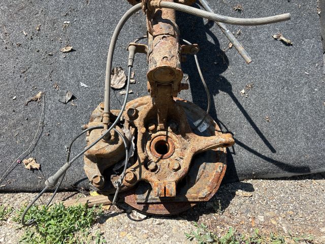 bontott NISSAN JUKE Jobb Gólyaláb Csonkállvánnyal