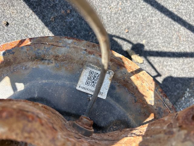 bontott NISSAN JUKE Jobb Gólyaláb Csonkállvánnyal