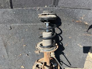 bontott NISSAN JUKE Jobb Gólyaláb Csonkállvánnyal