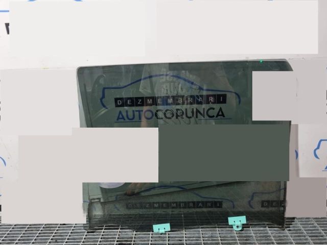 bontott NISSAN JUKE Jobb hátsó Ablak