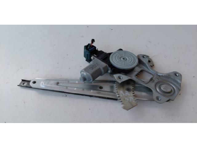 bontott NISSAN JUKE Jobb hátsó Ablakemelő Szerkezet (Elektromos)