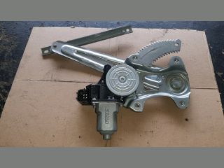 bontott NISSAN JUKE Jobb hátsó Ablakemelő Szerkezet (Elektromos)