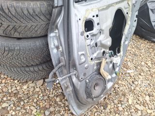 bontott NISSAN JUKE Jobb hátsó Ajtó (Üres lemez)