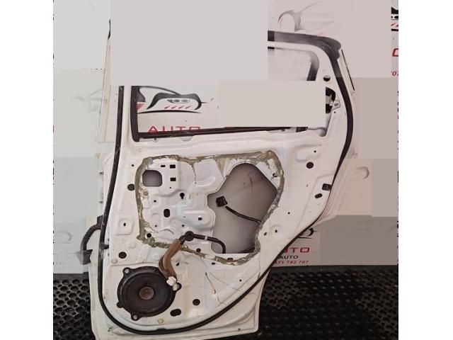 bontott NISSAN JUKE Jobb hátsó Ajtó (Üres lemez)