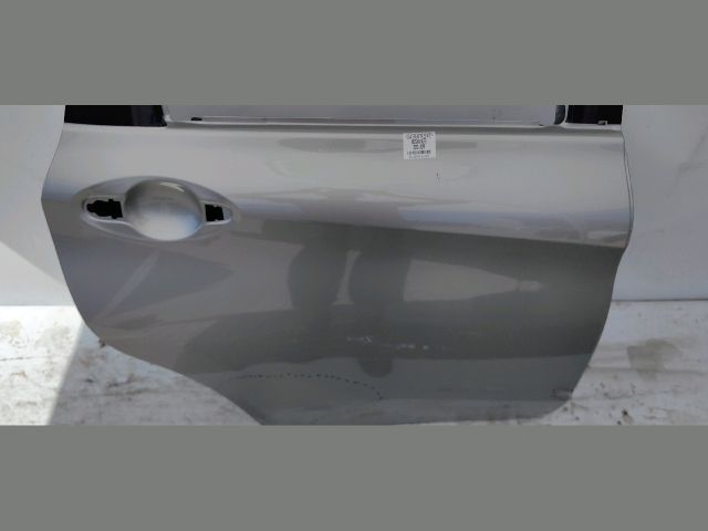 bontott NISSAN JUKE Jobb hátsó Ajtó (Üres lemez)