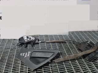 bontott NISSAN JUKE Jobb hátsó Ajtózár