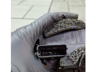 bontott NISSAN JUKE Jobb hátsó Ajtózár