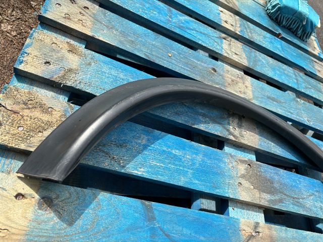 bontott NISSAN JUKE Jobb hátsó Sárvédő Díszléc